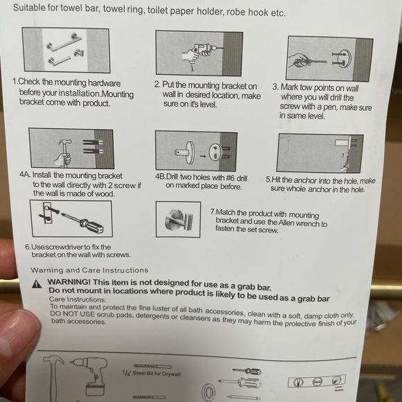 Gold towel rack - Picture 3 of 3